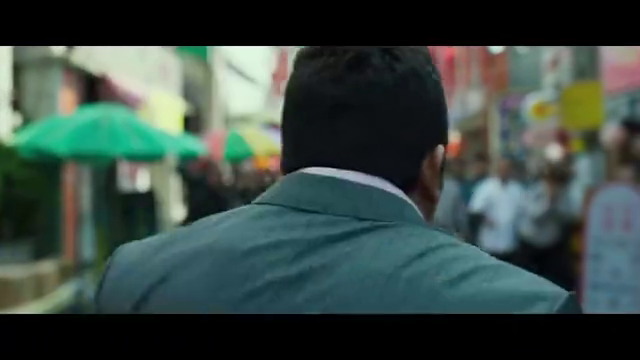 犯罪都市:马东锡有多强?三两下打趴对方,一般人真扛不住