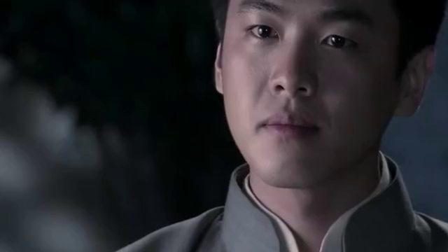 方天翼在特训营中,独身一人打败多人,受到了长官的关注