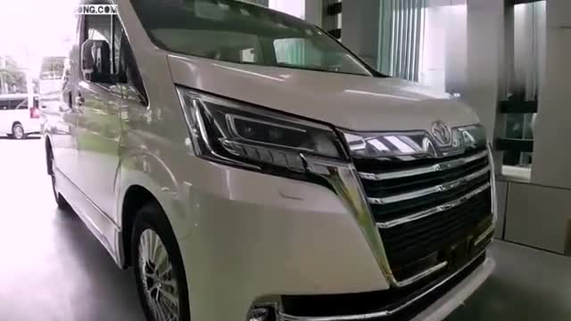 视频：2020款丰田海狮HIACE实车展示，近距