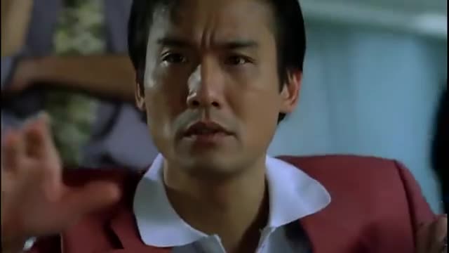 00:00 00:33 00:33 为您推荐: 梁家辉还原跛豪形象,《追虎擒龙》口塞