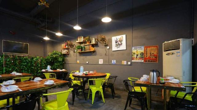 点菜时这句话最好别说，一开口就暴露你的智商，千万别再被下套了休闲区蓝鸢梦想 - Www.slyday.coM