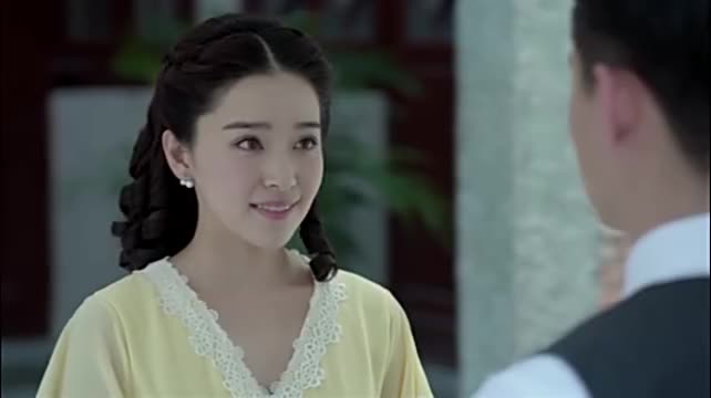 苏三省喜欢李小男,想阻止订婚,故意诋毁她未婚夫