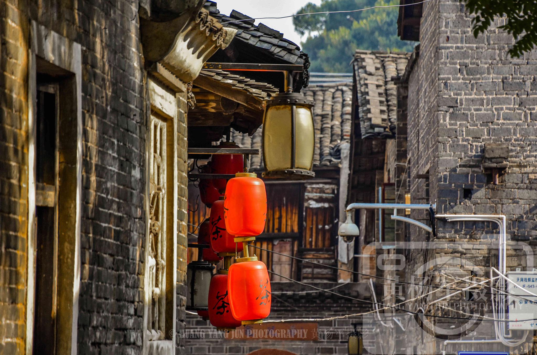 赣州老街巷灶儿巷,清幽安静的古巷迷人的红灯笼,浓郁的历史古韵