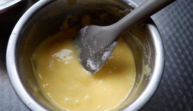 蜂蜜小蛋糕,制作方法简单,口感细腻,一口气吃俩都不够|蛋糕|蛋黄|奶油