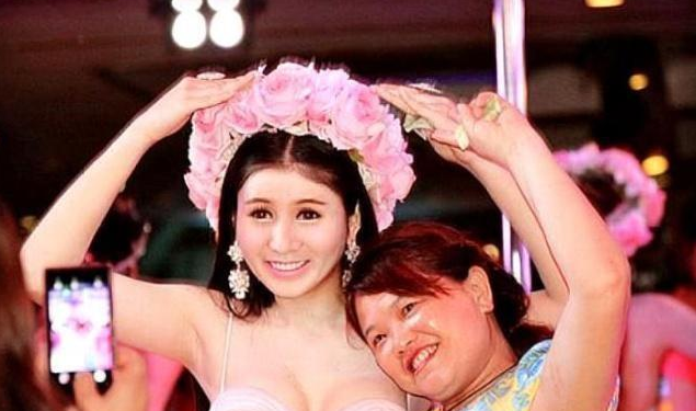 泰国人妖眼中各国游客的形象：<a href=