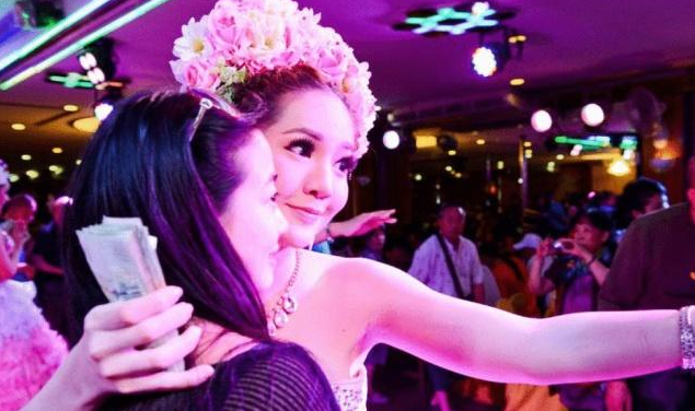 泰国人妖眼中各国游客的形象：<a href=