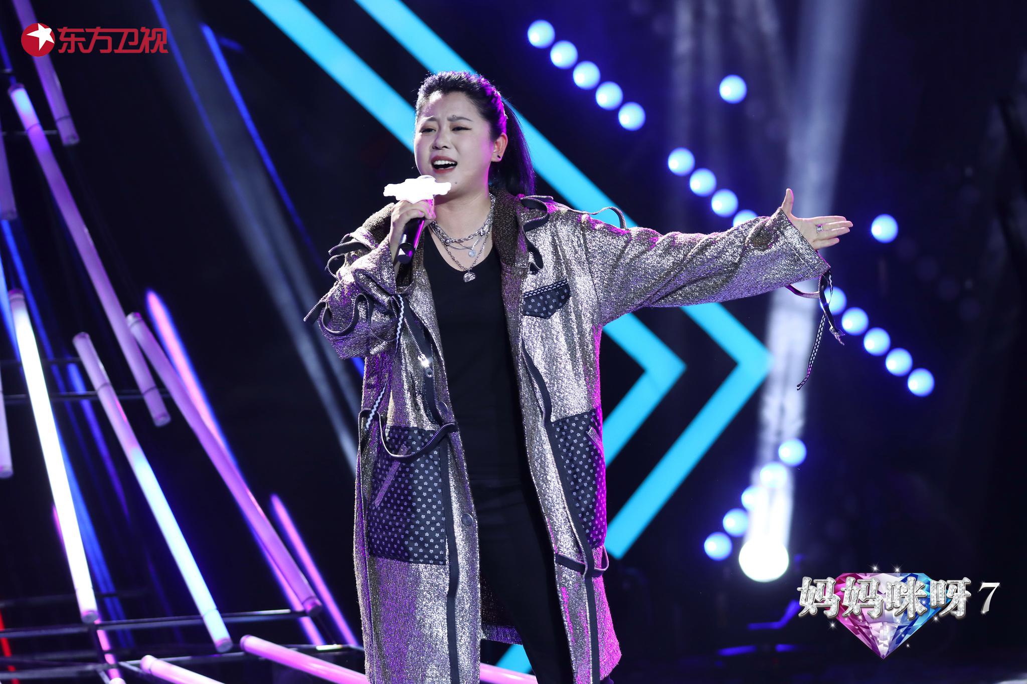 《妈妈咪呀》第七季终极绽放夜三强争霸 牛棚妈妈心酸经历惹宁静落泪