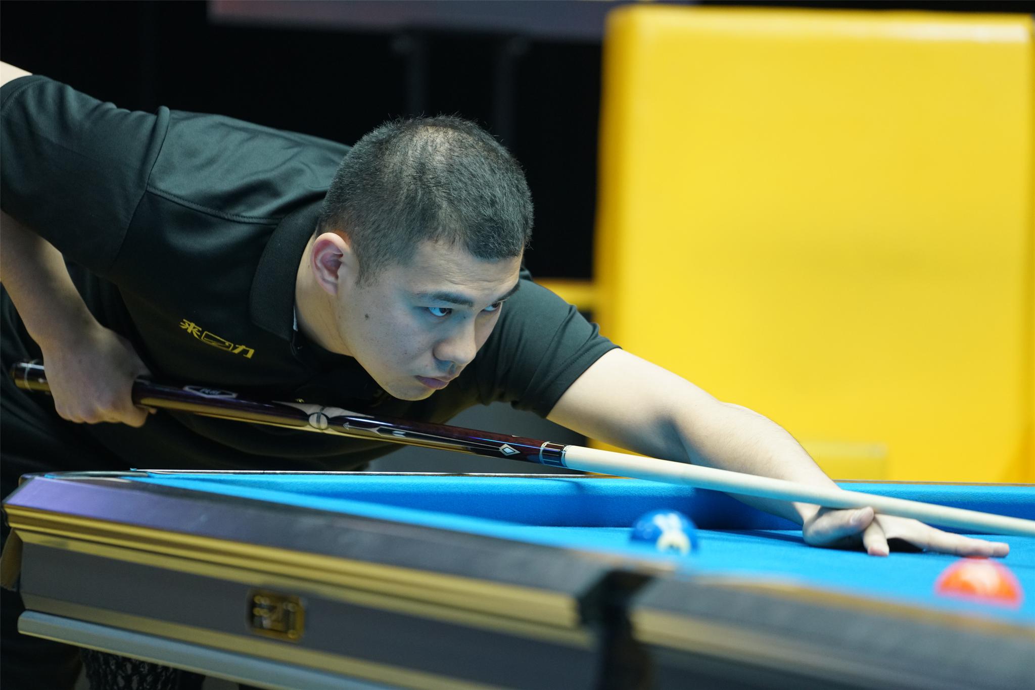 lcba中式九球赵岩昊成功逆转局面击败李俊恒顺利晋级