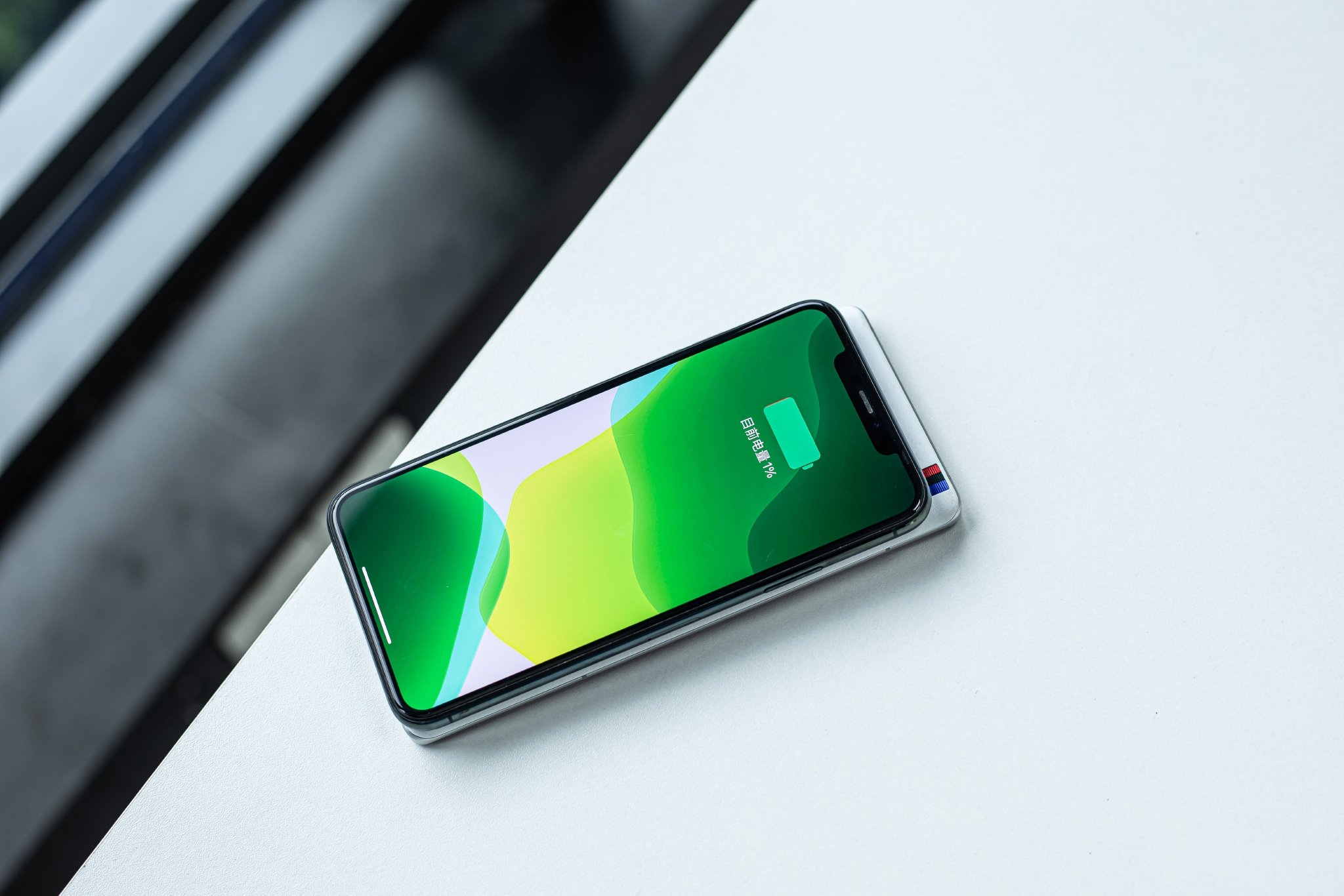 全面评测：iQOO 8 Pro同价位销量夺冠  为什么这么多人选择它？休闲区蓝鸢梦想 - Www.slyday.coM