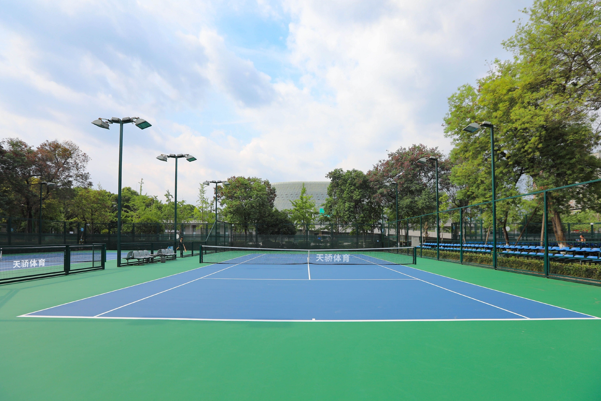 天骄体育网球场建设施工方案制定原则