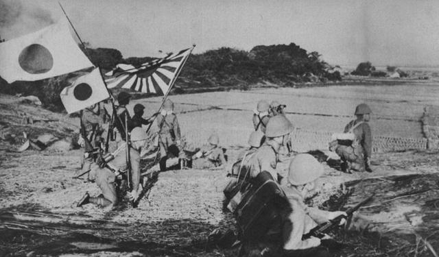 这就是民族精神,80年前日寇连续砍死30多名学生,没有一人屈服