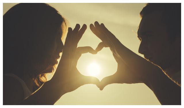 男子称妻子3年不回家，顺走了80万财产，邻居：不孝顺，作风不正休闲区蓝鸢梦想 - Www.slyday.coM