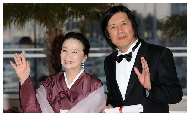 韩国影后因阿兹海默症被家人遗弃？韩国网友请愿：救救她吧休闲区蓝鸢梦想 - Www.slyday.coM