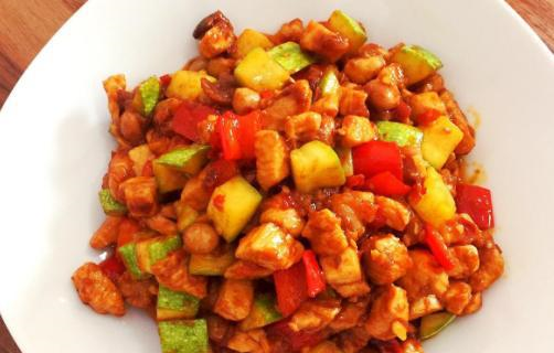 家常宫保鸡丁的做法，只要掌握了这几点，自己做得比买的还好吃休闲区蓝鸢梦想 - Www.slyday.coM