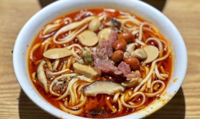 怪味面,究竟有多怪呢?大家快来看一下吧!