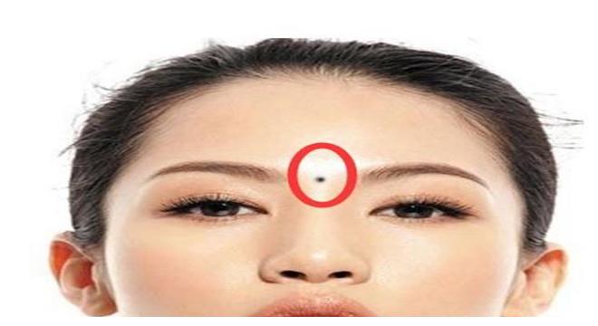 身上最招财最旺的4颗"痣",打死也不能去掉,一辈子衣食无忧