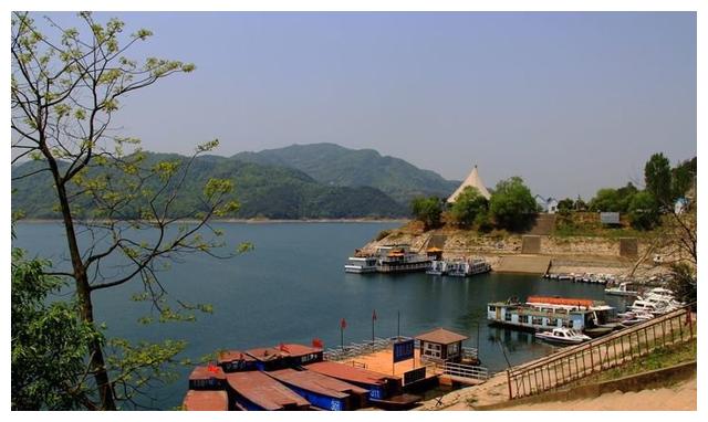 井陉县gdp_走进基层井陉节能降耗打造“绿色”GDP(2)