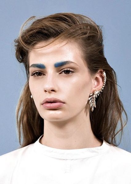 外国女神眼眉时尚修饰