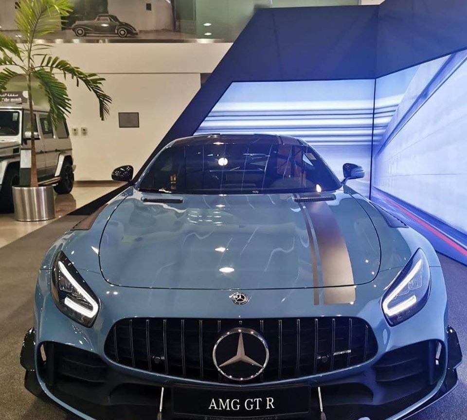 精英人士座驾:奔驰amg gtr
