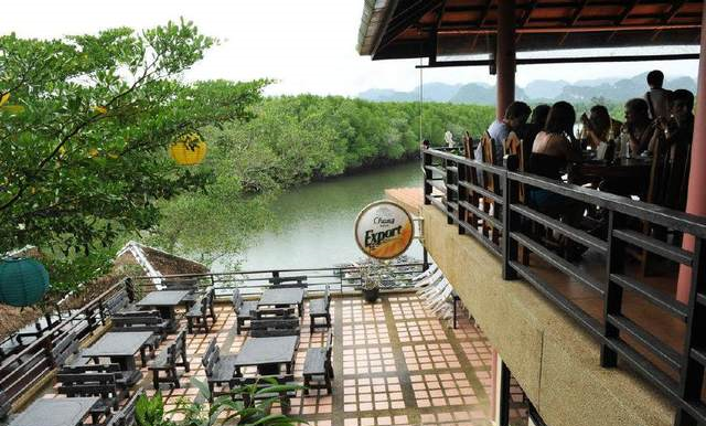 一个2年前严禁乞讨的国家，它最后的乞丐是这个样子的！休闲区蓝鸢梦想 - Www.slyday.coM