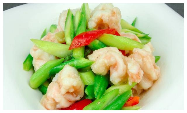 芦笋炒虾仁到底用不用焯水大厨拿手做法清淡鲜香爽口不油腻
