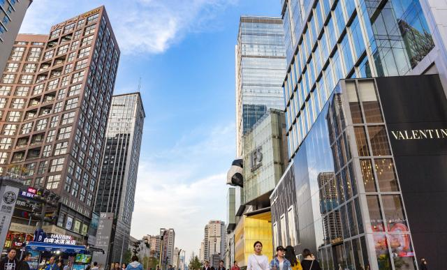 成都gdp为啥高_成都GDP增长13.1%释放了什么“新”信号