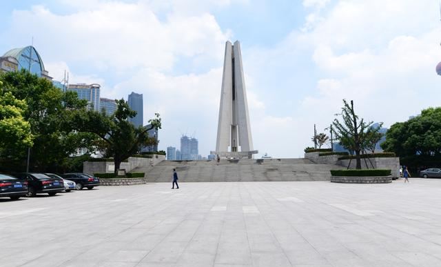 2021最新一线城市GDP_GDP万亿“俱乐部”迎来“新成员”,前三季度结束仅差350亿,是谁