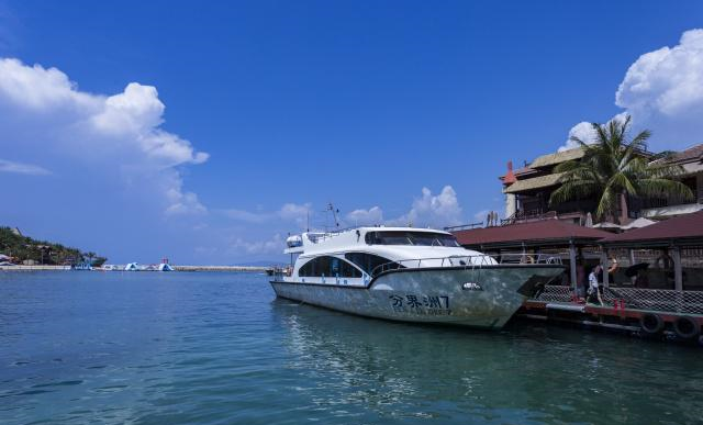三亚最实惠的海岛:消费不到蜈支洲岛一半,游客表示太良心休闲区蓝鸢梦想 - Www.slyday.coM 三亚最实惠的海岛:消费不到蜈支洲岛一半,游客表示太良心休闲区蓝鸢梦想 - Www.slyday.coM