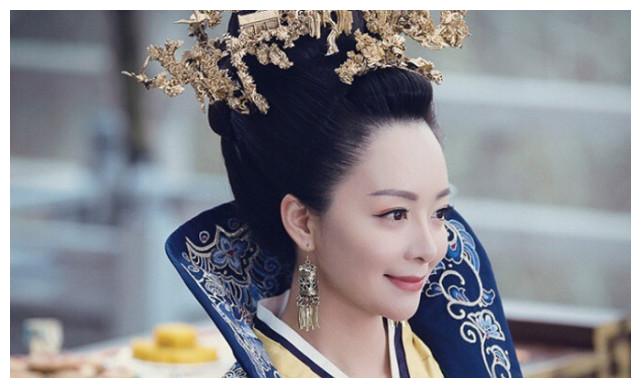 许榕真长歌行中扮谨夫人,曾出演过锦绣未央,父亲是国家一级演员