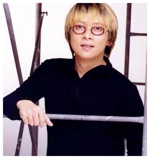 歌手张雨生一场意外的车祸英年早逝女友黄慧玲为其写了一封信