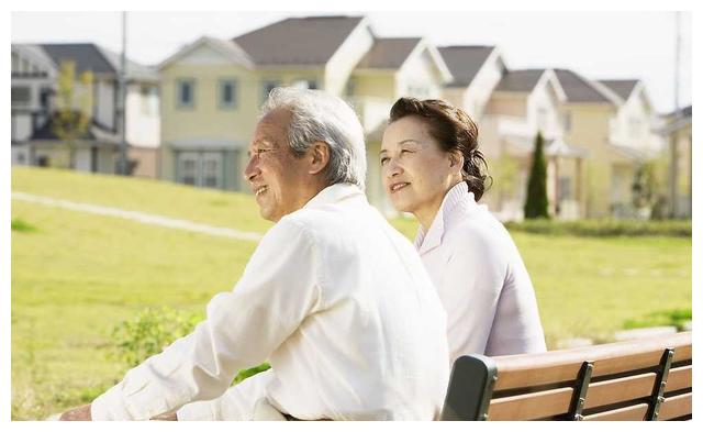 钟南山：人过“不惑之年”，牢记3懒、2饥、1勤，长寿也许眷恋你休闲区蓝鸢梦想 - Www.slyday.coM