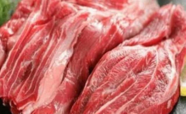 猪身上“最好吃”的一块肉,一头猪只有几斤,老板总是藏着不愿卖休闲区蓝鸢梦想 - Www.slyday.coM 猪身上“最好吃”的一块肉,一头猪只有几斤,老板总是藏着不愿卖休闲区蓝鸢梦想 - Www.slyday.coM