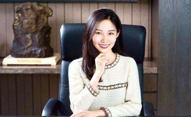 号称"最美富四代",泰国正大集团千金,23岁接管千亿制药公司