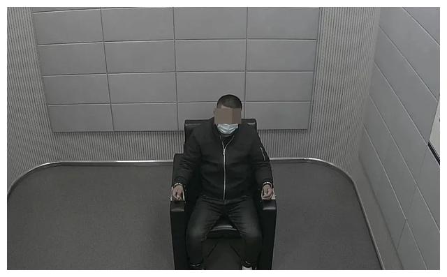 牛!海宁一侦查员体检时“顺便”抓了个嫌疑人,这还没完……休闲区蓝鸢梦想 - Www.slyday.coM 牛!海宁一侦查员体检时“顺便”抓了个嫌疑人,这还没完……休闲区蓝鸢梦想 - Www.slyday.coM