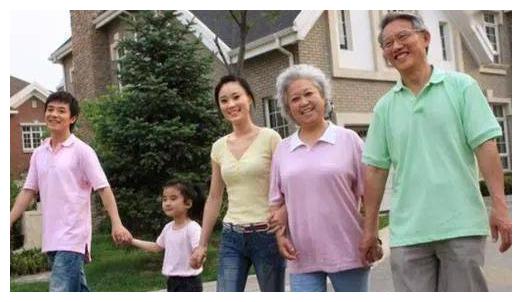 长期散步真的有利于身体健康吗?散步时,这4点要记牢,了解一下休闲区蓝鸢梦想 - Www.slyday.coM 长期散步真的有利于身体健康吗?散步时,这4点要记牢,了解一下休闲区蓝鸢梦想 - Www.slyday.coM