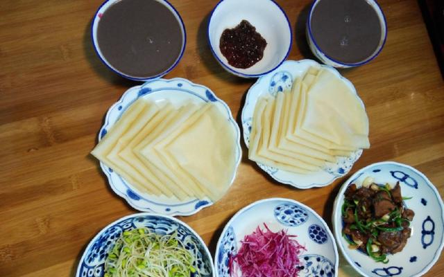 看见孩子同学吃的早餐，想想我孩子吃的，我感觉自己是一个假妈妈休闲区蓝鸢梦想 - Www.slyday.coM