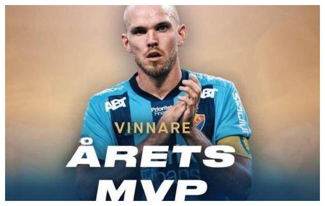 大连人队内竞争激烈,龙东、博阿滕也需竞争上岗,谁的优势更大?