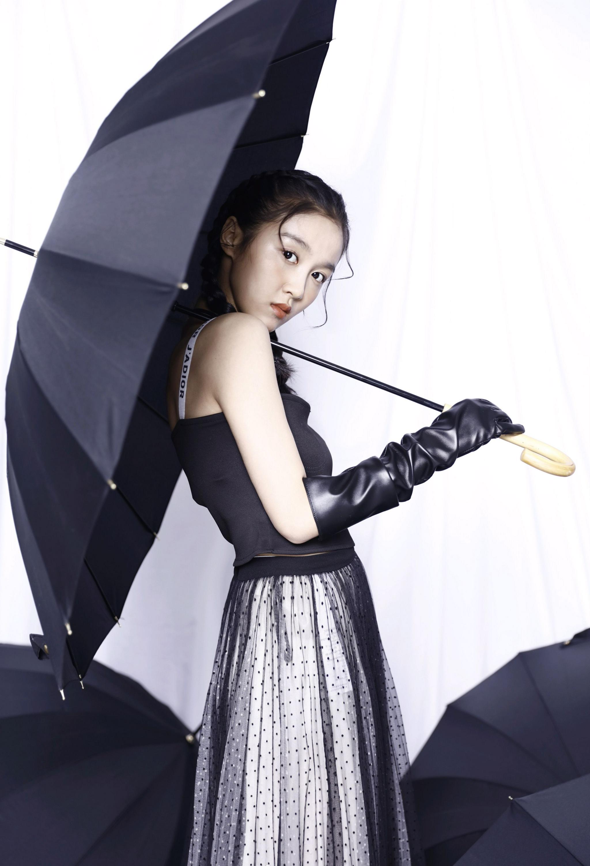 《小欢喜》中的陶子,小小年纪气质不俗,跳芭蕾舞拍大片都好美_高清