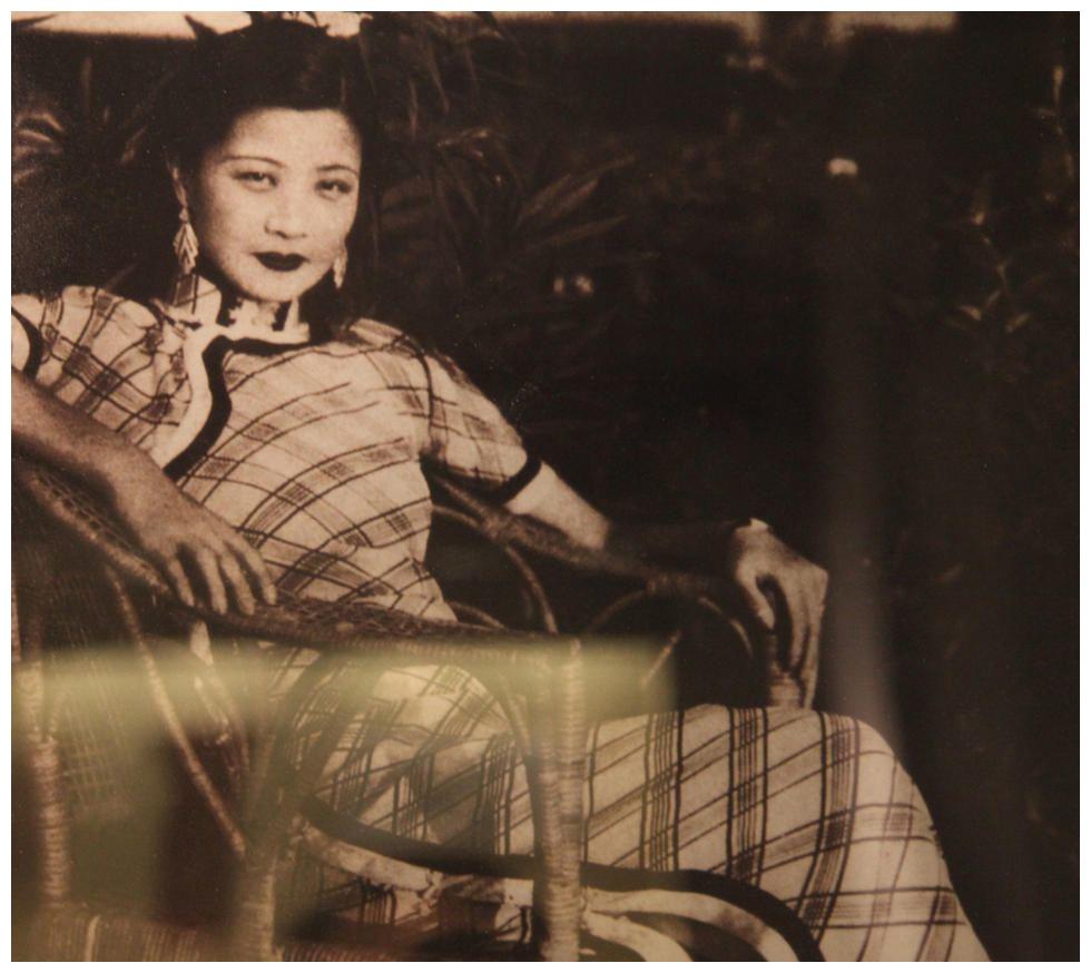 原是上海名媛因演风尘女而大放异彩晚年却靠乞讨为生