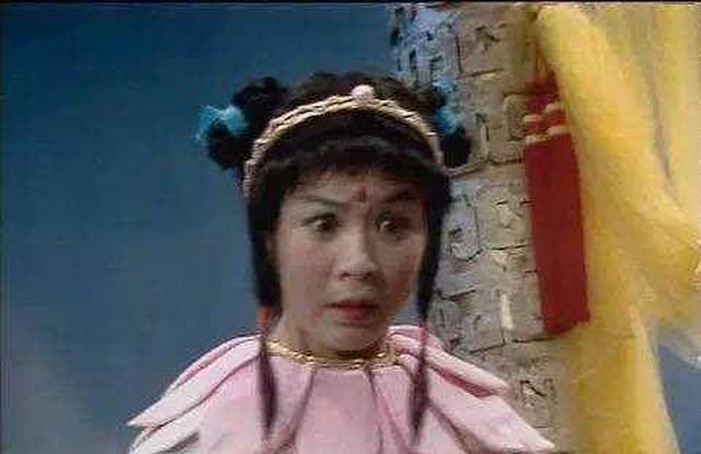 西游记和西游记后传中,哪吒本是三太子,为何老是用女性来演