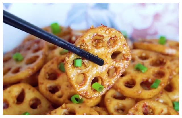 分享一款蒜味酱香藕片,烹饪简单易上手,鲜辣味美又好吃,真解馋__财经