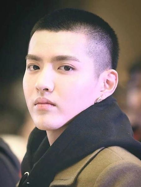 好多男明星都剪过寸头,我们一起来看看谁比较帅