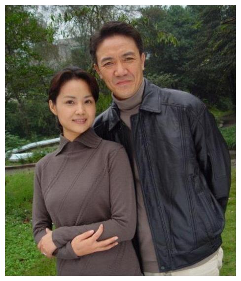 李幼斌弃前妻二婚娶小13岁的史兰芽是花心还是真爱