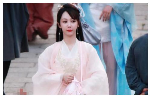 杨紫最新电视剧播放 3add-krpikqf3509934.jpg
