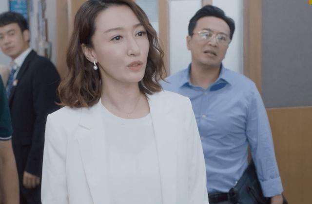 安家小楼神秘女友帮助他创立新门店