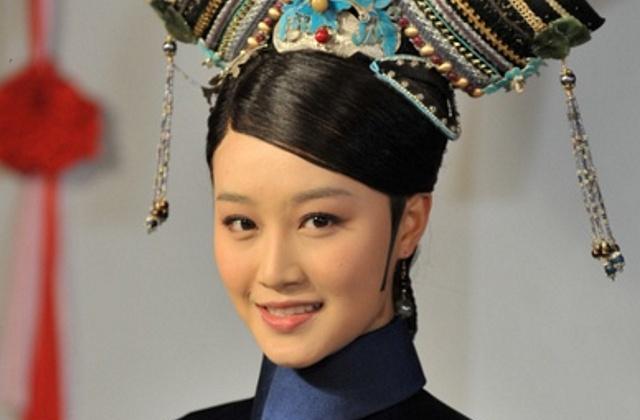 甄嬛传:同是侧福晋,为何果郡王对孟静娴百般呵护,却无视浣碧?