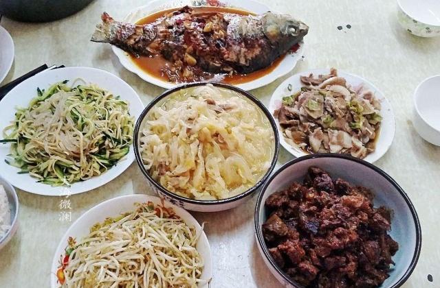 馋了好久终于吃到了地道的家乡味儿|东北菜|家常菜|地道_新浪新闻