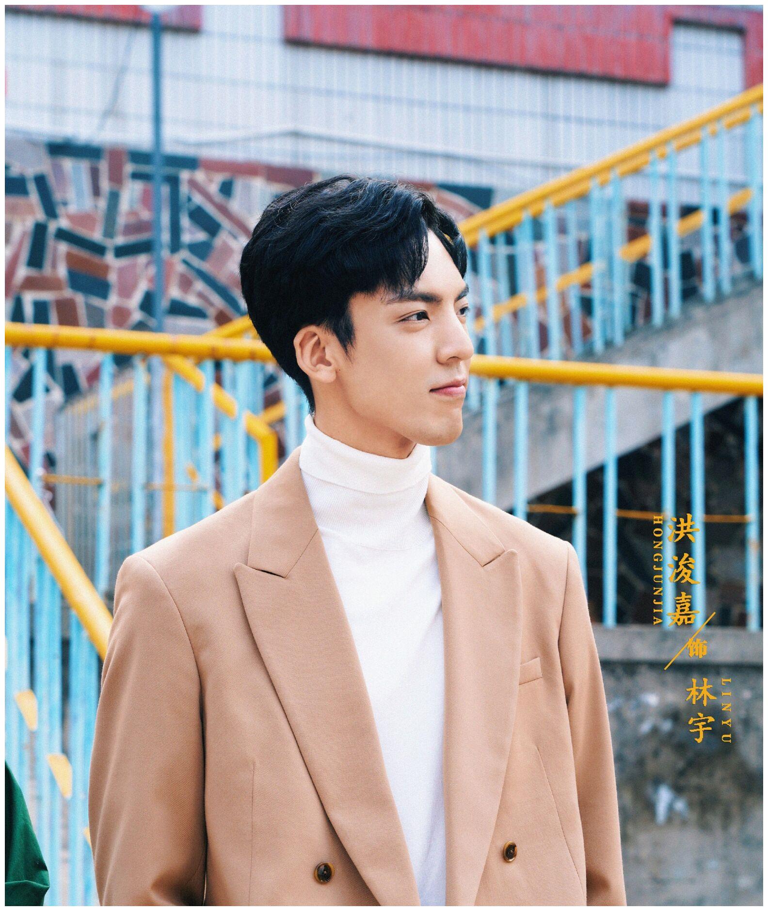 洲,牛骏峰领衔主演的青春剧,讲述的是上世纪80年代在马洋街的一群少年