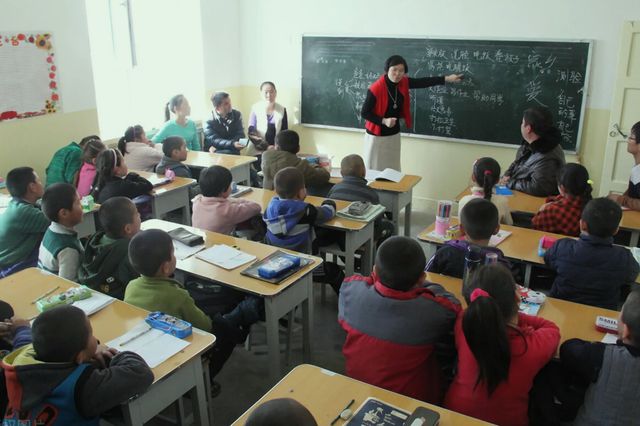 找工作时才明白，“民办本科”和公办专科的差距，幸好当初选对了休闲区蓝鸢梦想 - Www.slyday.coM