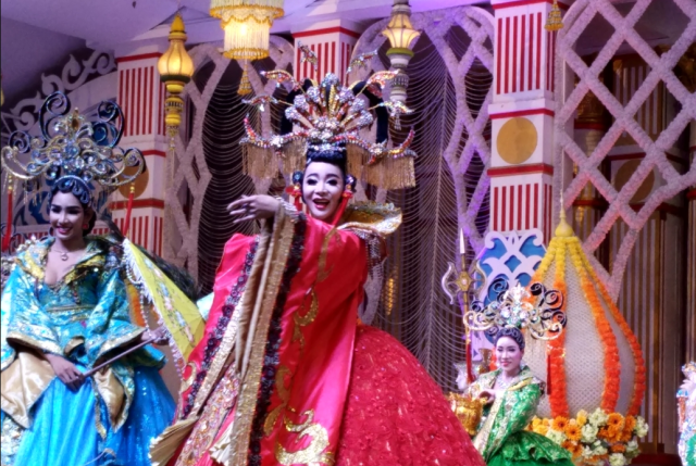 泰国人妖眼中各国游客的形象：<a href=